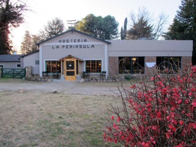 凡塔纳镇 半岛宾馆酒店 外观 照片